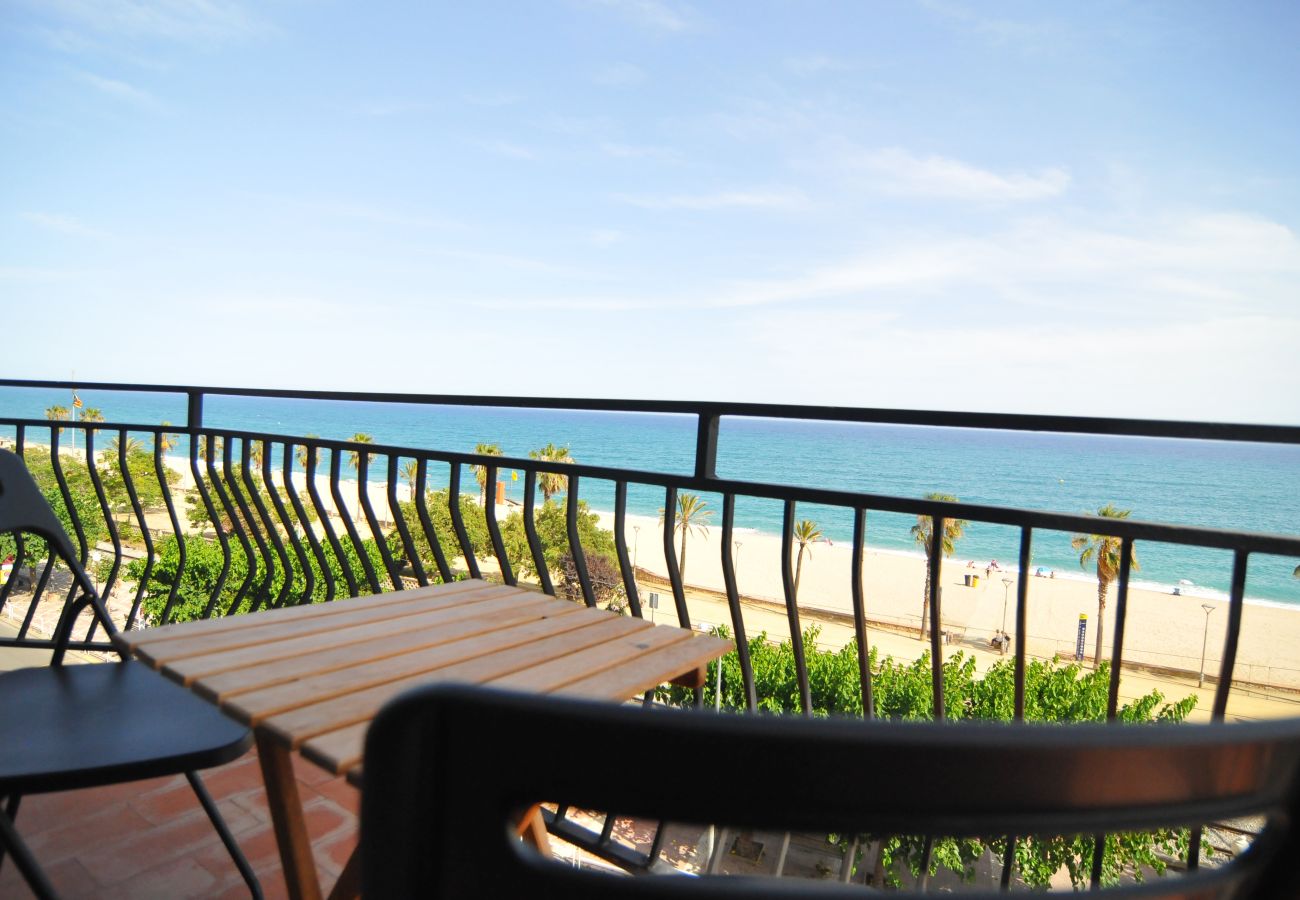 Apartamento en Canet de Mar - HomeHolidaysRentals Palm Beach - Costa Barcelon