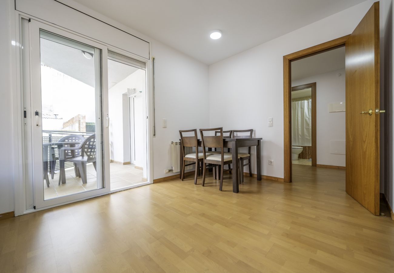 Apartamento en Palafolls - HomeHolidaysRentals Lunamar - Costa Barcelona