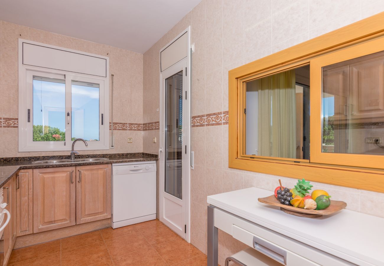 Apartamento en Sant Cebrià de Vallalta - HomeHolidaysRentals Aube - Costa Barcelona