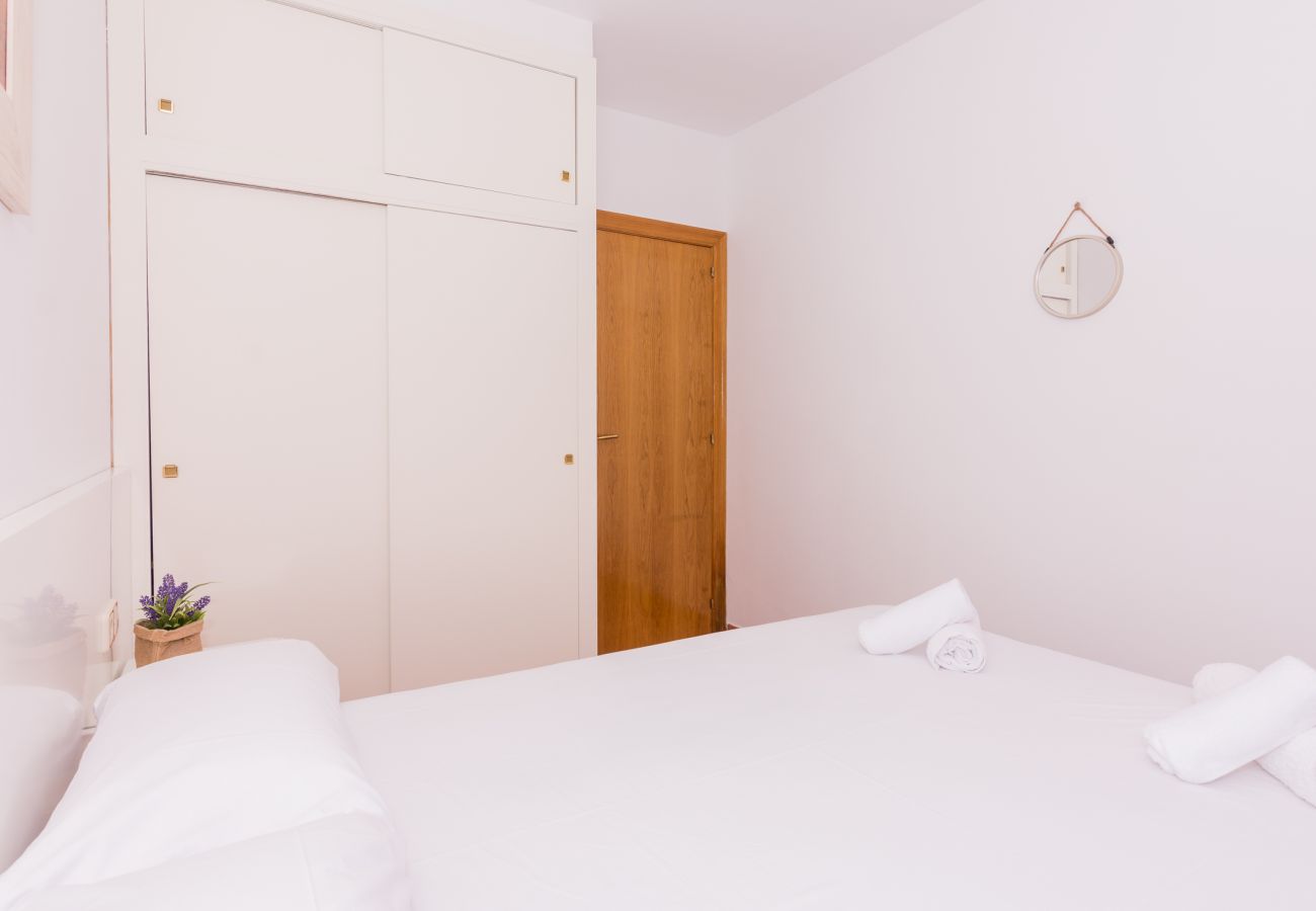 Apartamento en Sant Cebrià de Vallalta - HomeHolidaysRentals Aube - Costa Barcelona