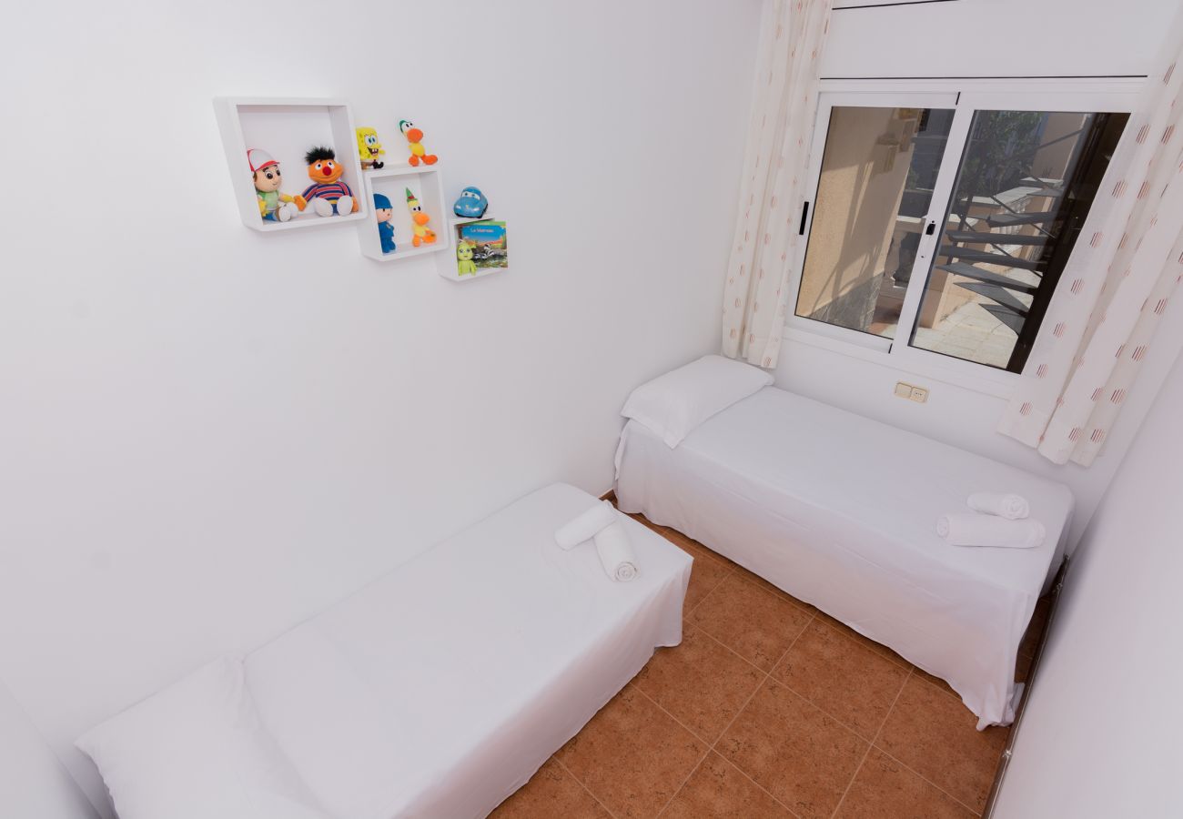 Apartamento en Sant Cebrià de Vallalta - HomeHolidaysRentals Aube - Costa Barcelona