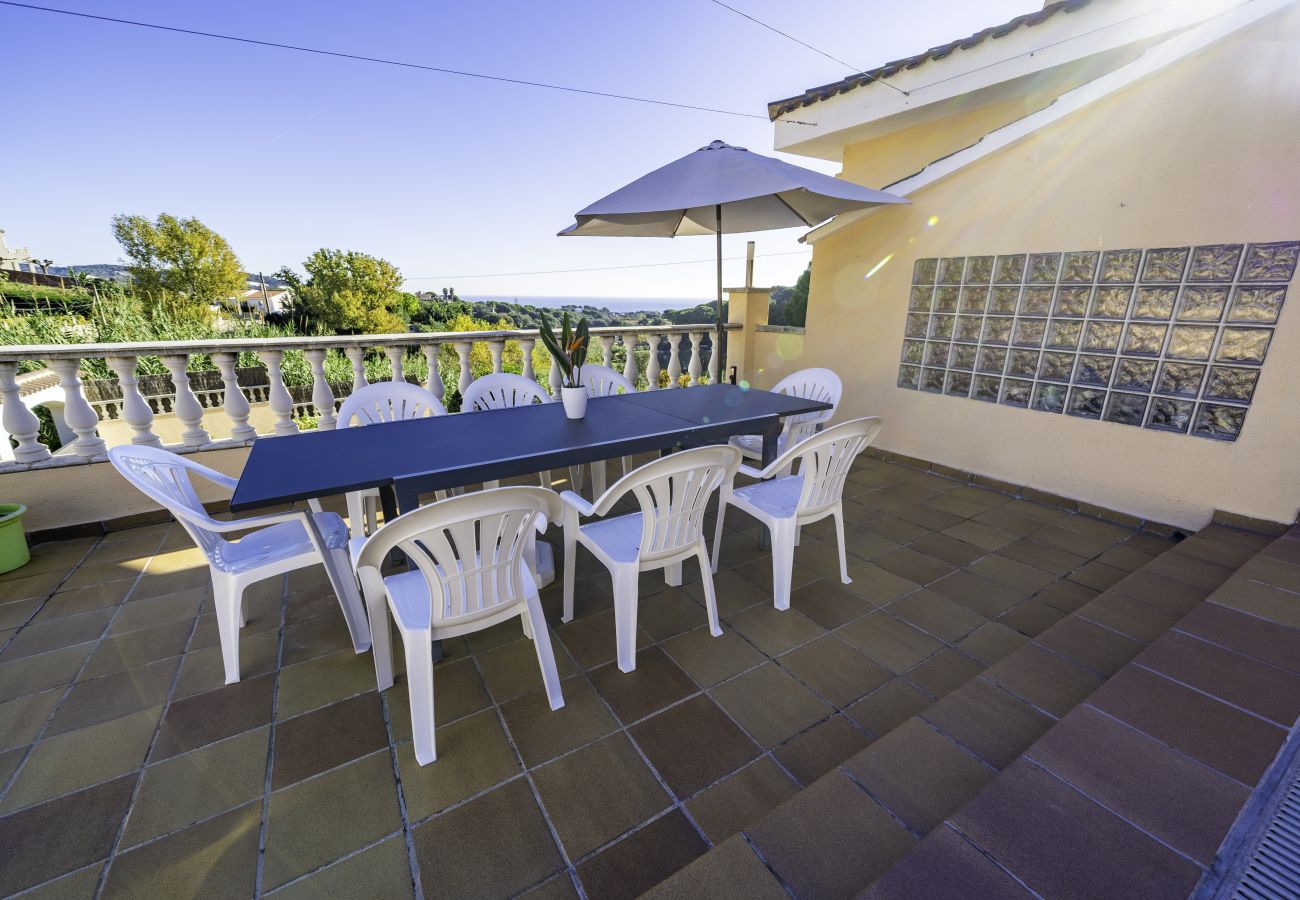 Apartamento en Sant Cebrià de Vallalta - HomeHolidaysRentals Aube - Costa Barcelona