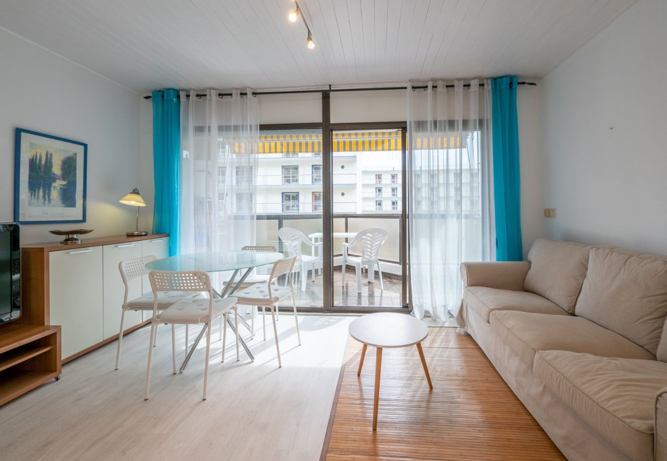 Apartamento en Malgrat de Mar - HomeHolidaysRentals Brizna -Costa Barcelona