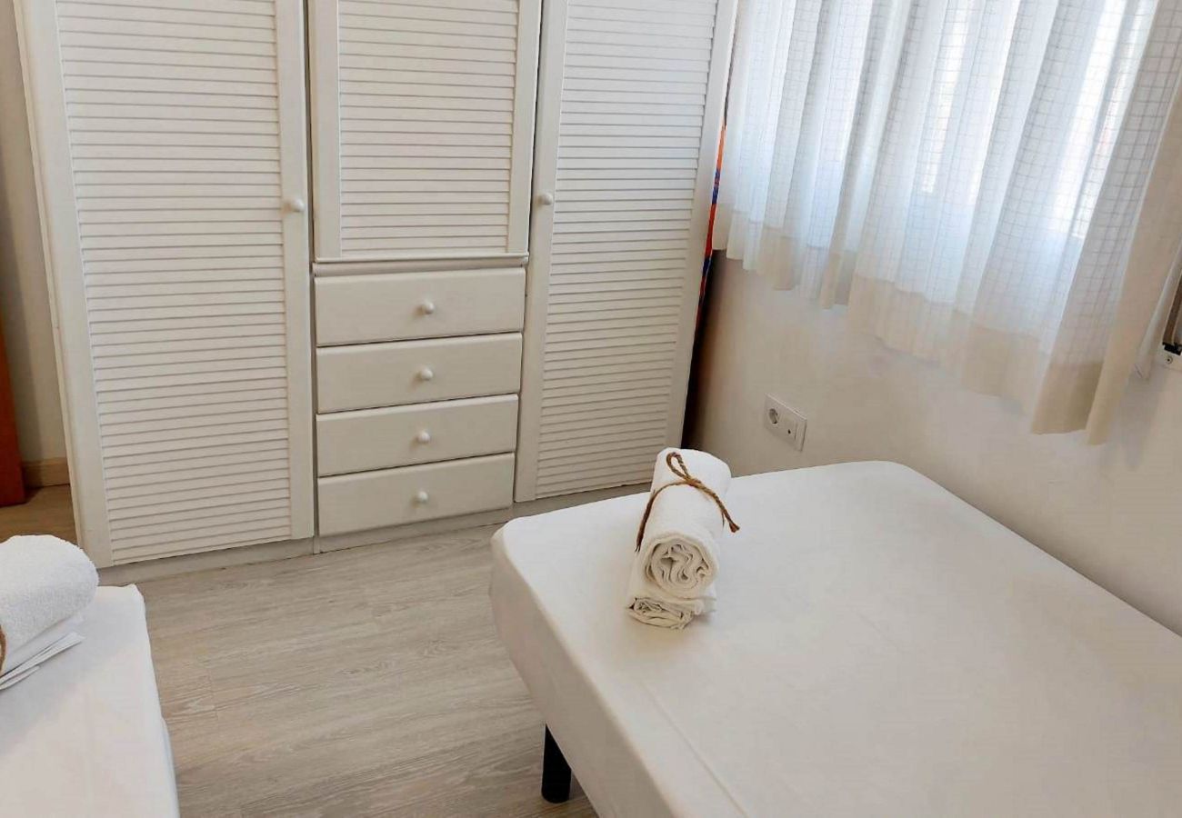 Apartamento en Pineda de Mar - HomeHolidaysRentals Bluemar-Costa Barcelona