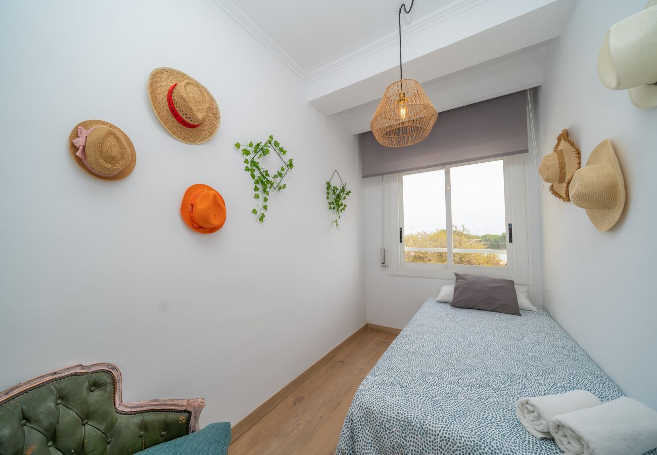 Apartamento en Pineda de Mar - HomeHolidaysRentals Eiffel - Costa Barcelona