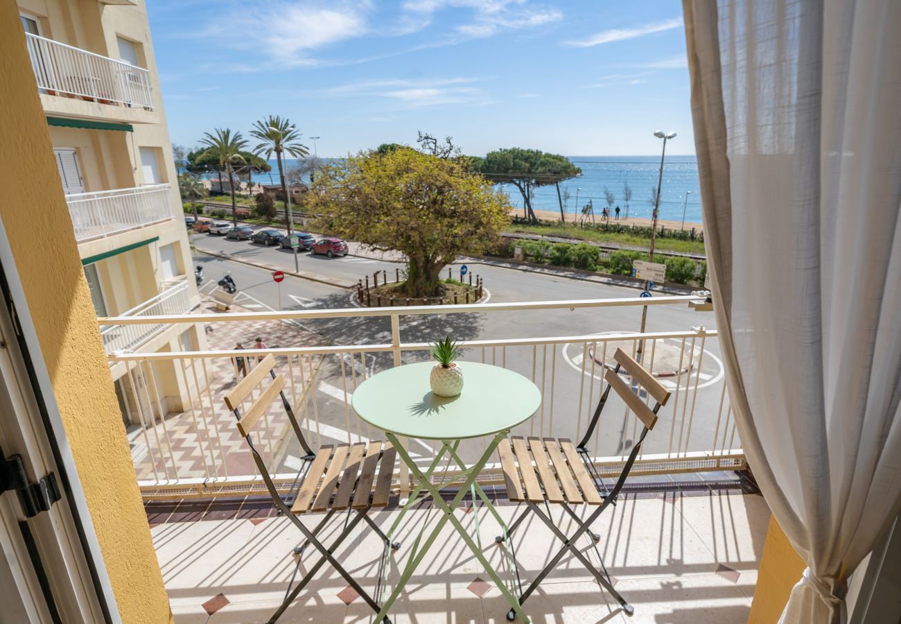 Apartamento en Pineda de Mar - HomeHolidaysRentals Eiffel - Costa Barcelona