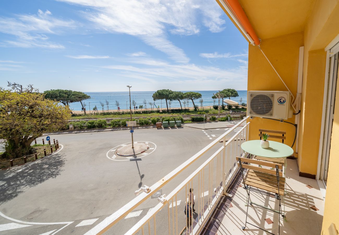 Apartamento en Pineda de Mar - HomeHolidaysRentals Eiffel - Costa Barcelona