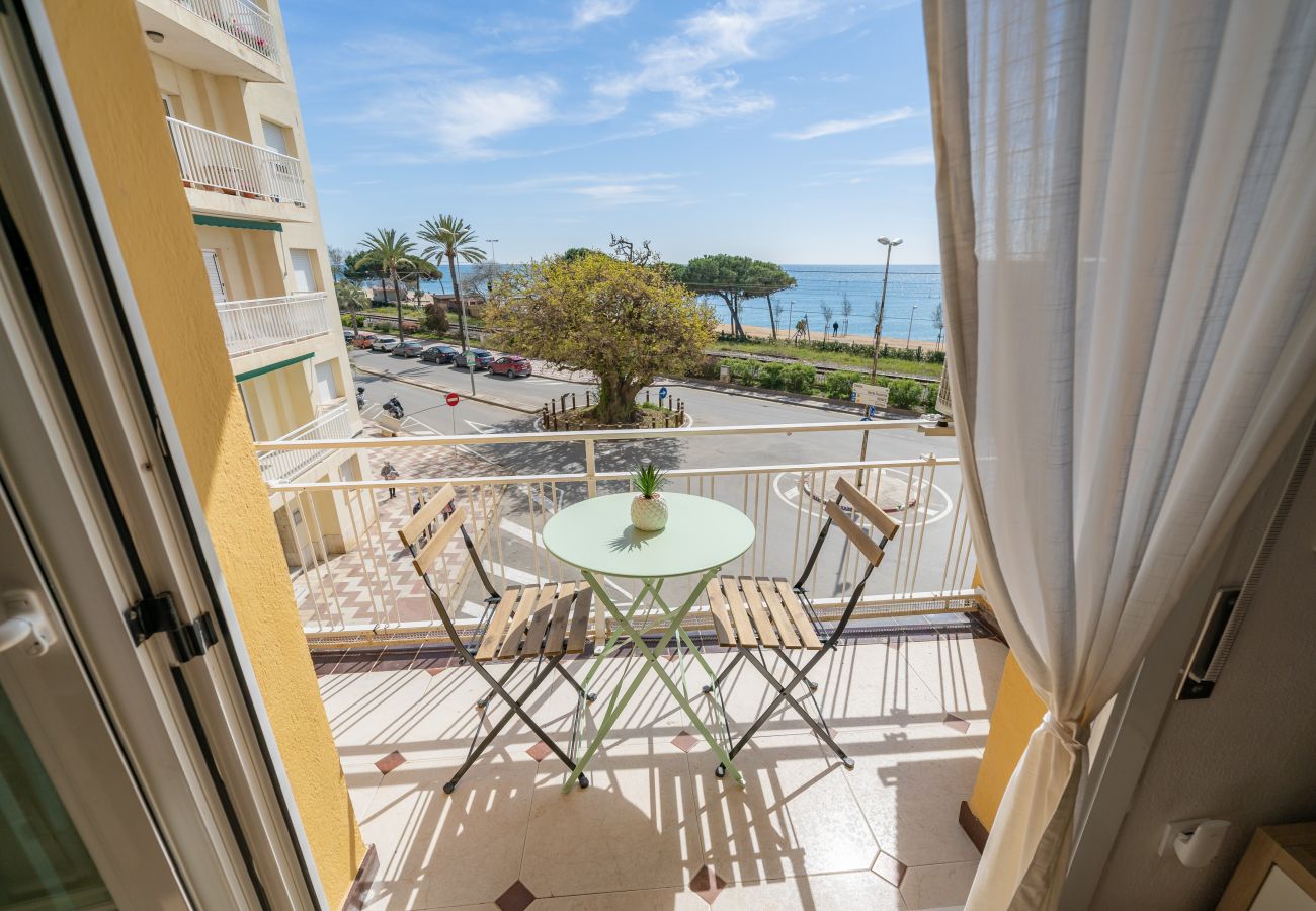 Apartamento en Pineda de Mar - HomeHolidaysRentals Eiffel - Costa Barcelona