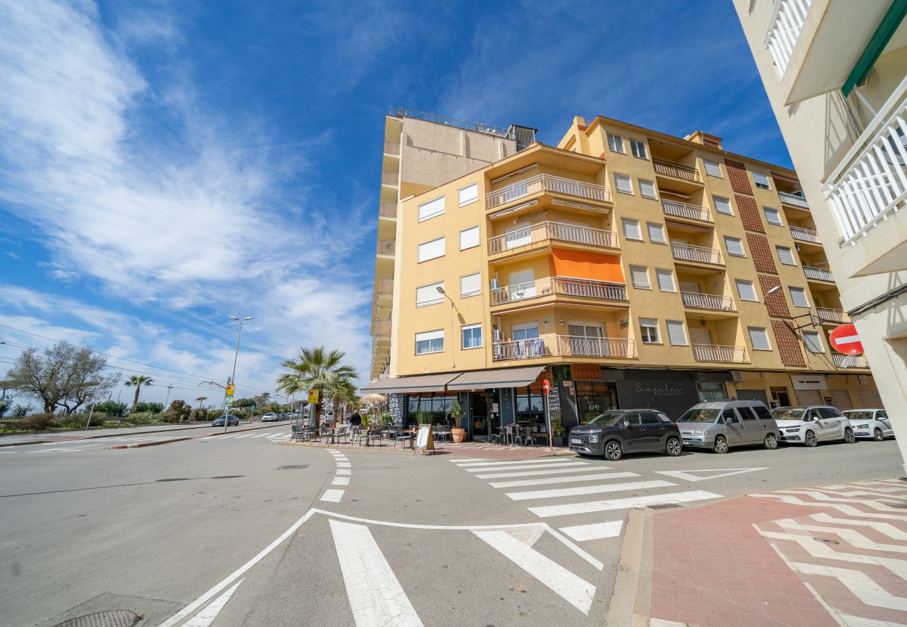 Apartamento en Pineda de Mar - HomeHolidaysRentals Eiffel - Costa Barcelona