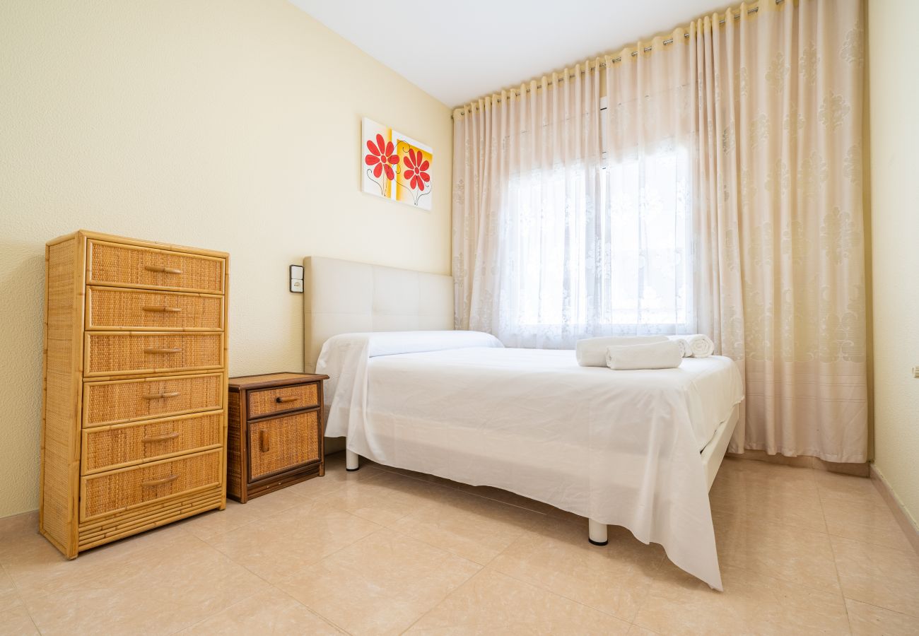 Apartamento en Pineda de Mar - HomeHolidaysRentals Dona - Costa Barcelona