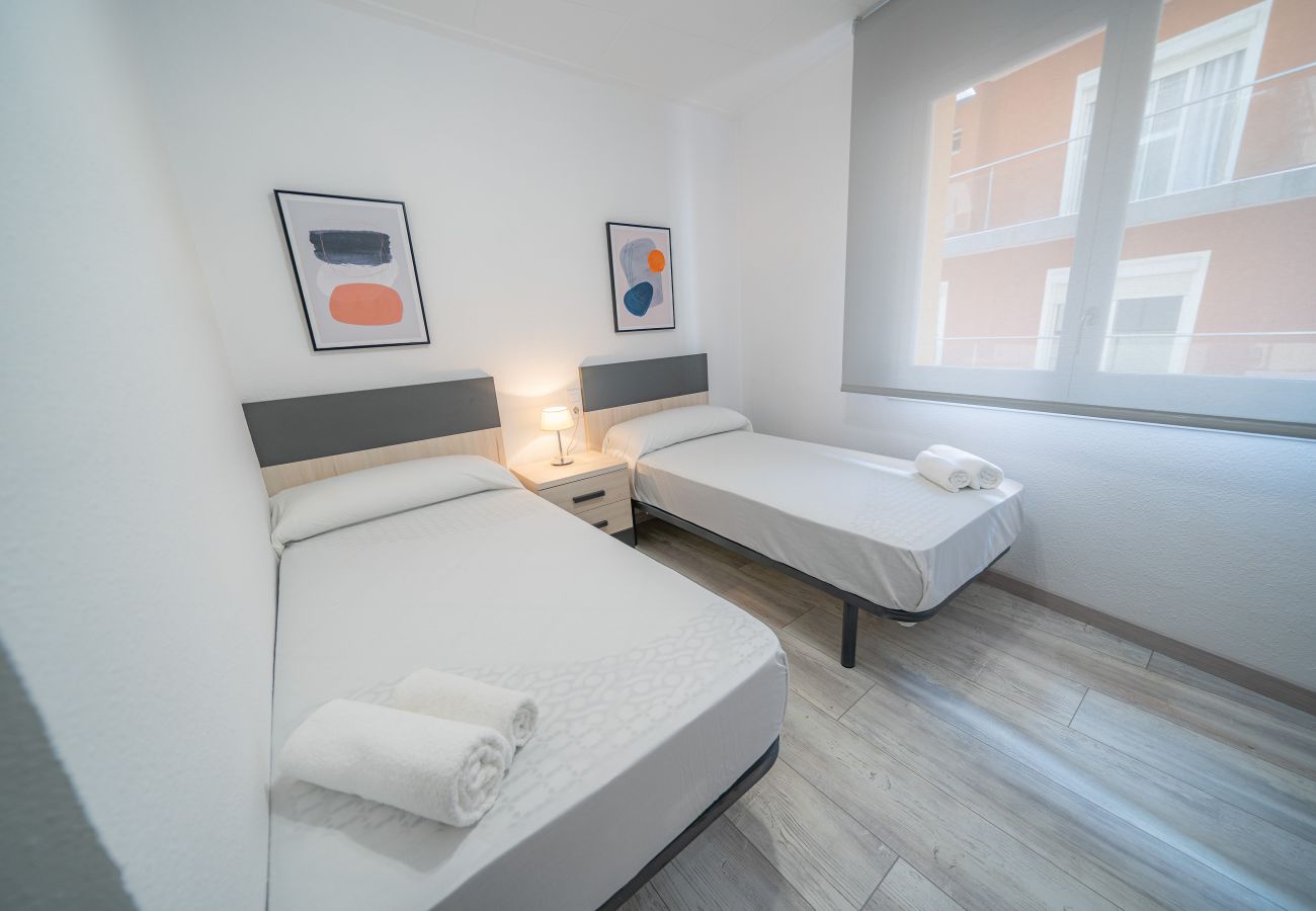 Apartamento en Calella - HomeHolidaysRentals SantMartin - Costa Barcelona