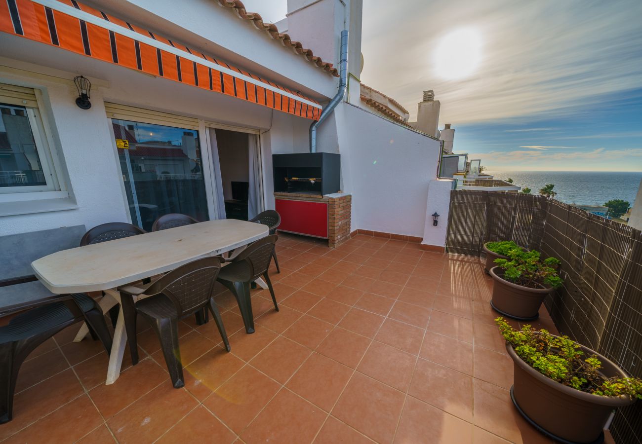 Apartamento en Pineda de Mar - HomeHolidaysRentals Elimar - Costa Barcelona