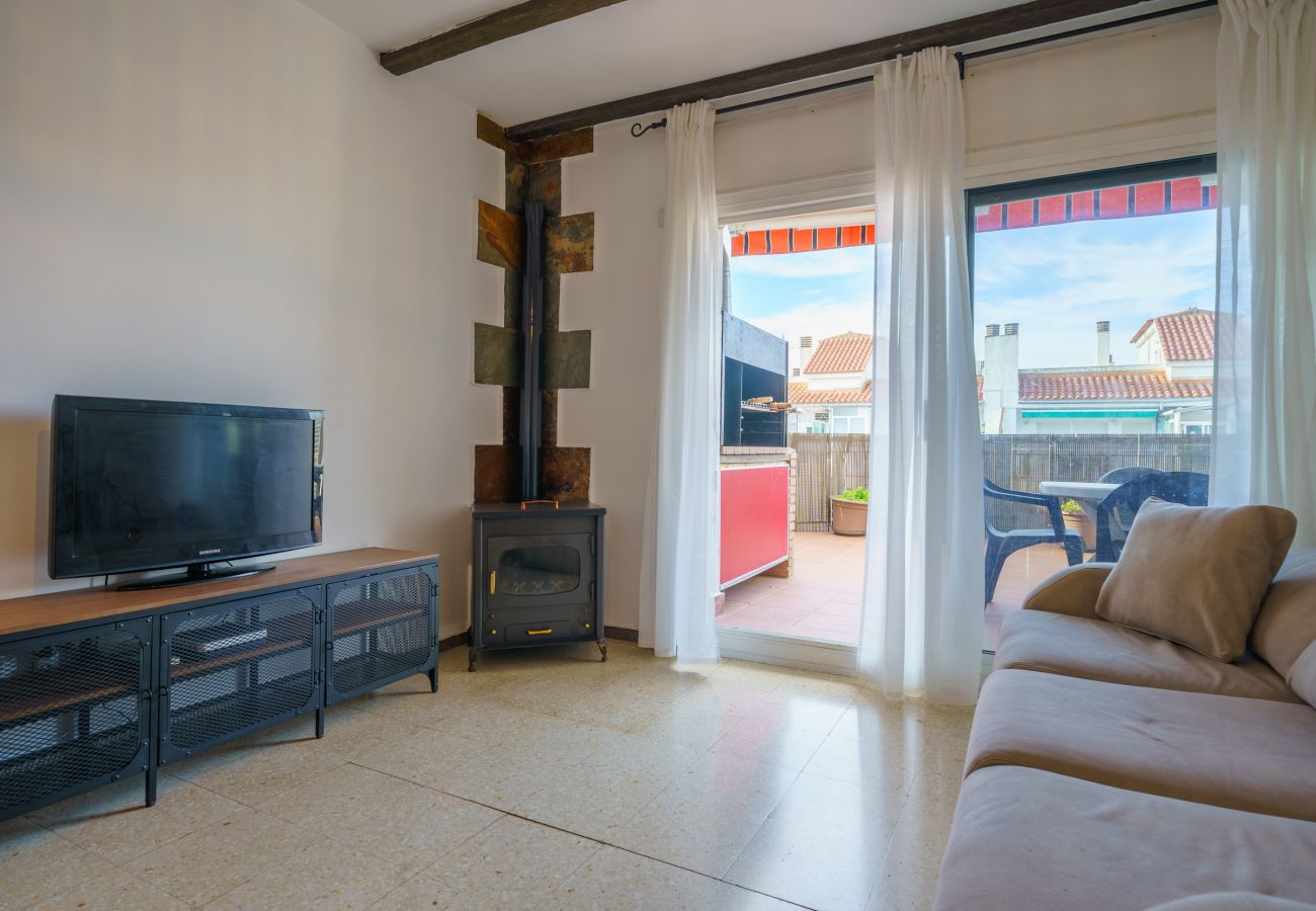 Apartamento en Pineda de Mar - HomeHolidaysRentals Elimar - Costa Barcelona