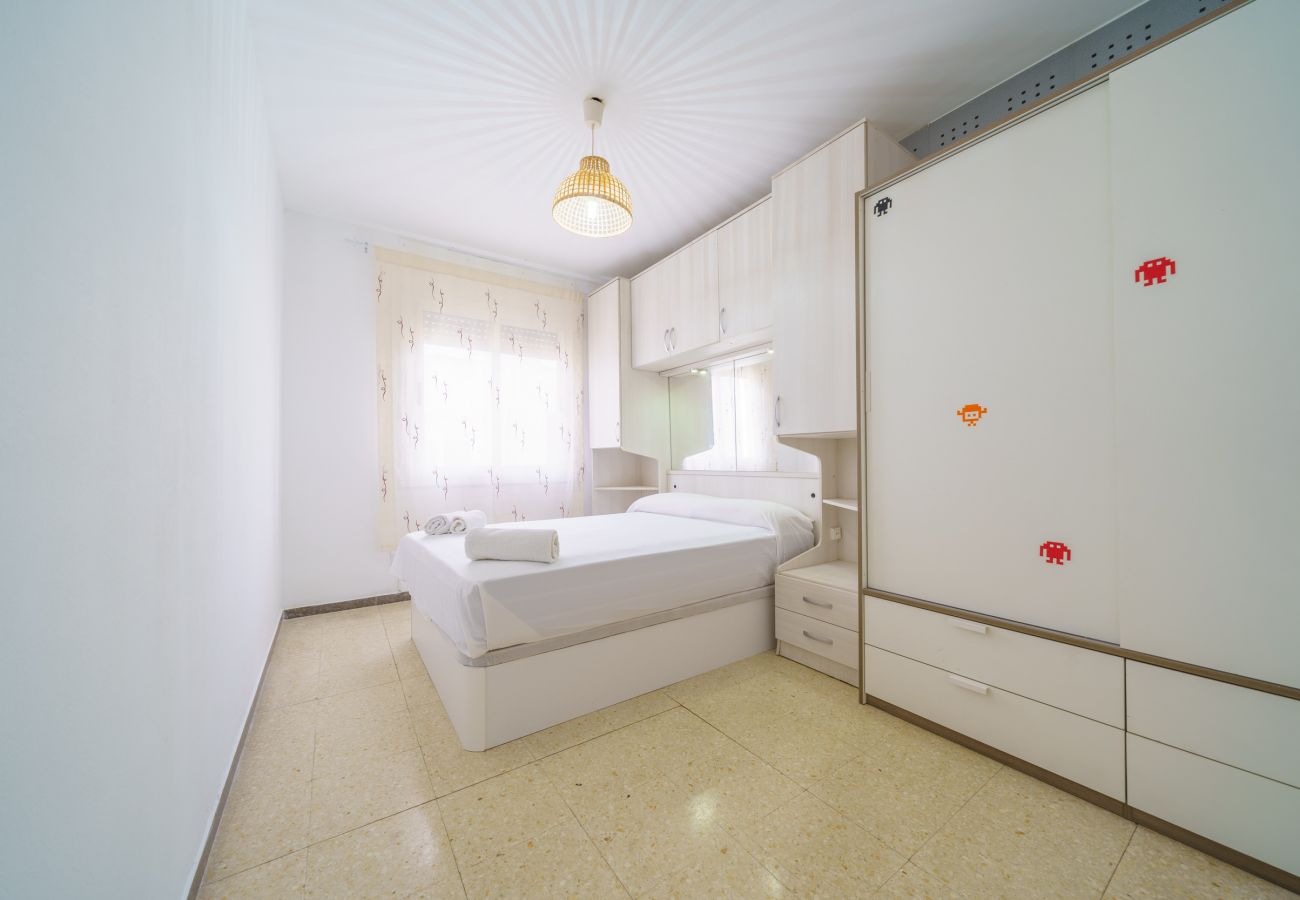 Apartamento en Pineda de Mar - HomeHolidaysRentals Elimar - Costa Barcelona