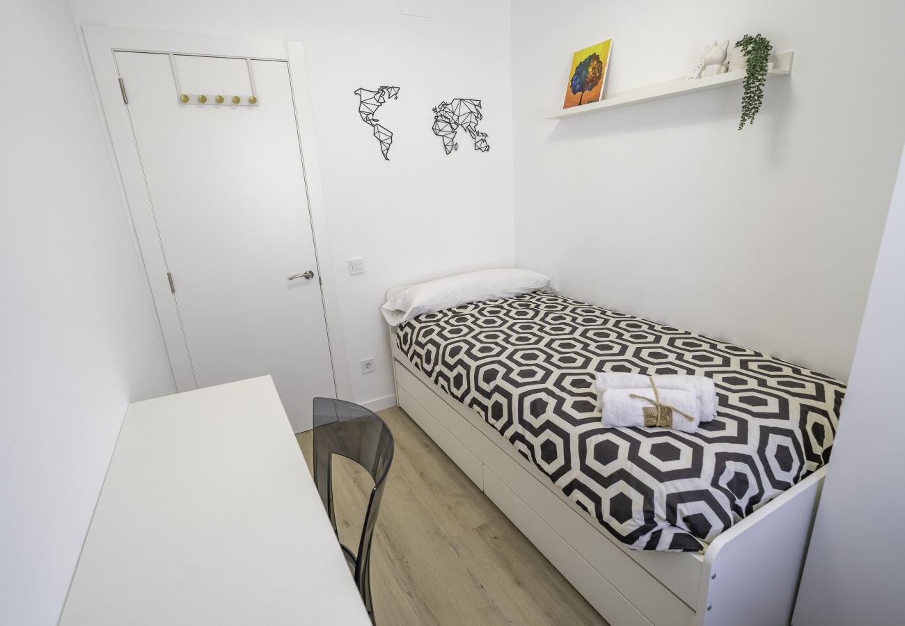 Apartamento en Pineda de Mar - HomeHolidaysRentals Kala - Costa Barcelona