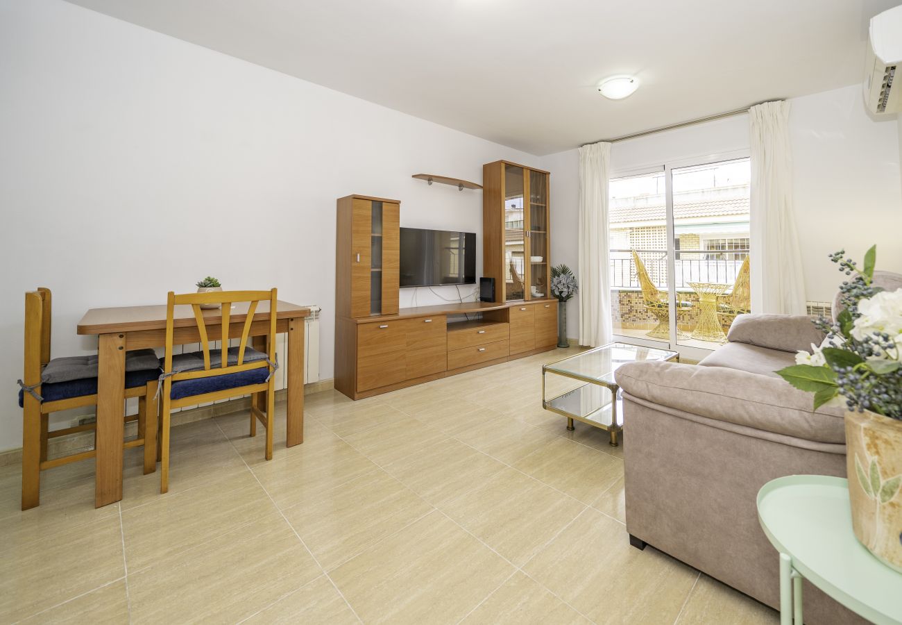 Apartamento en Pineda de Mar - HomeHolidaysRentals Belisa - Costa Barcelona