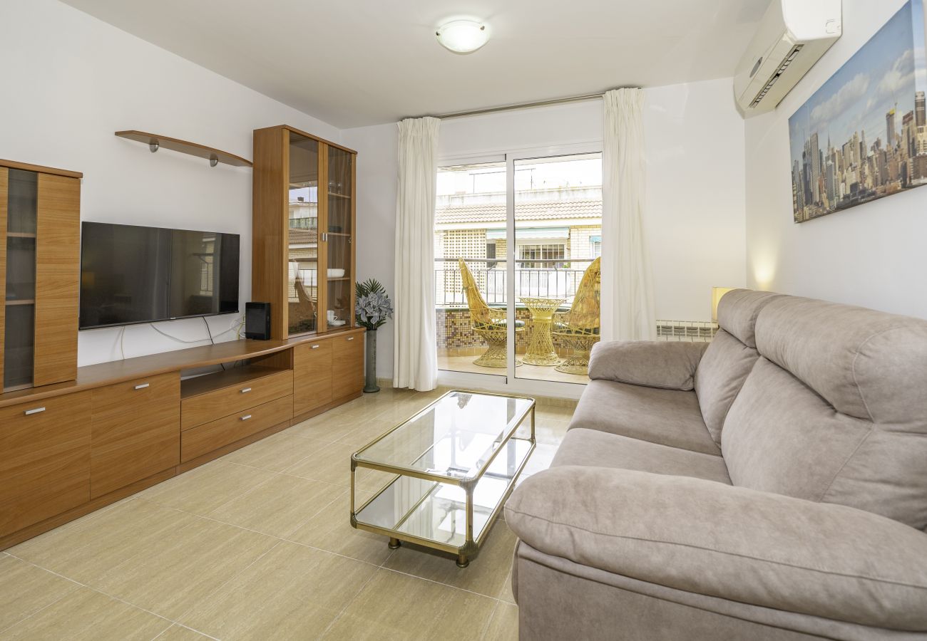 Apartamento en Pineda de Mar - HomeHolidaysRentals Belisa - Costa Barcelona