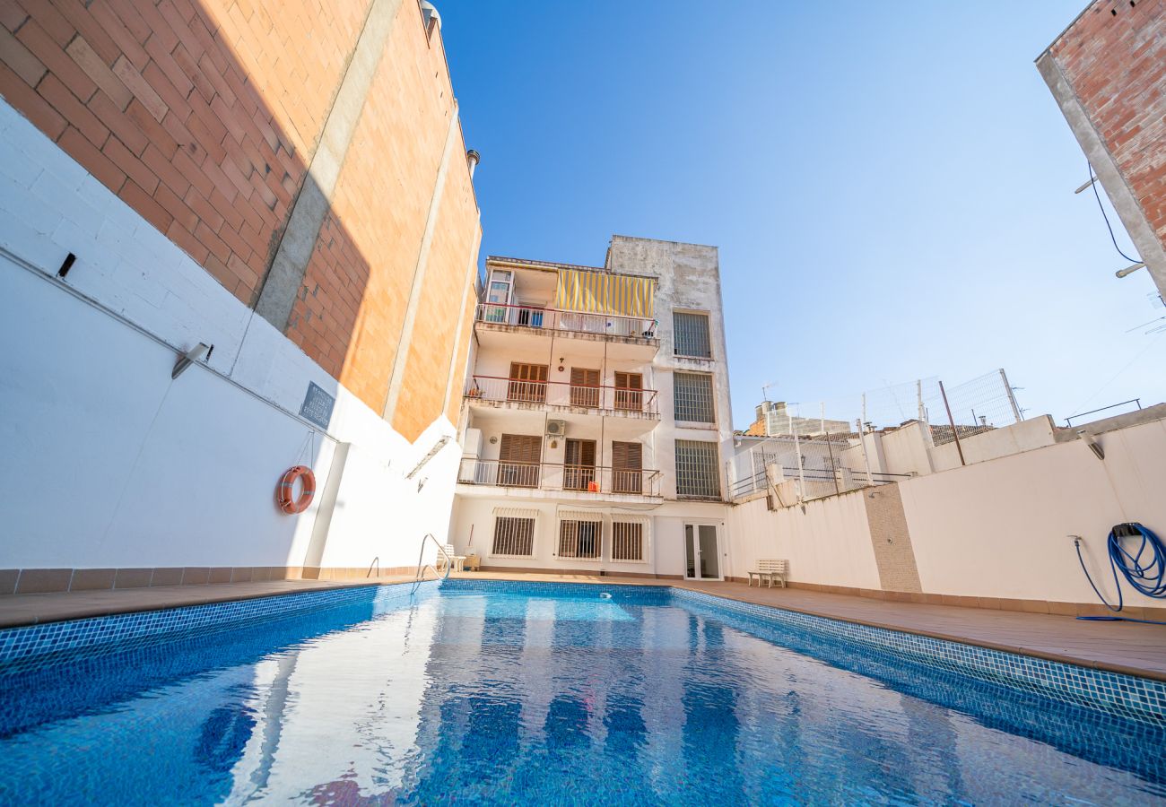 Apartamento en Pineda de Mar - HomeHolidaysRentals Blue - Costa Barcelona