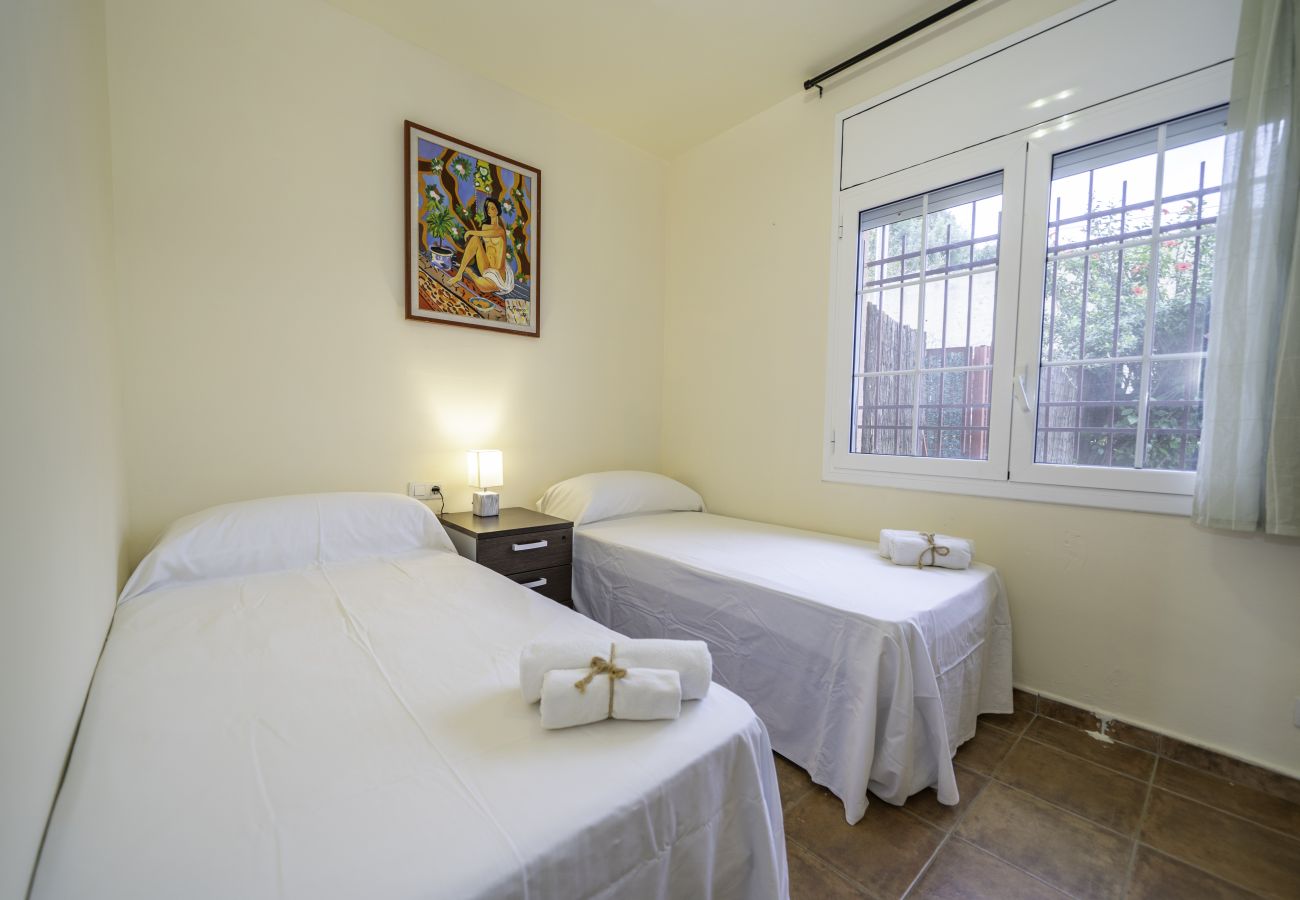 Apartamento en Sant Cebrià de Vallalta - HomeHolidaysRentals Chamorro - Costa Barcelona