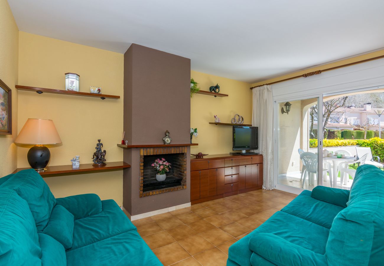 Casa adossada en Santa Susana - HomeHolidaysRentals Moonlight - Costa Barcelona