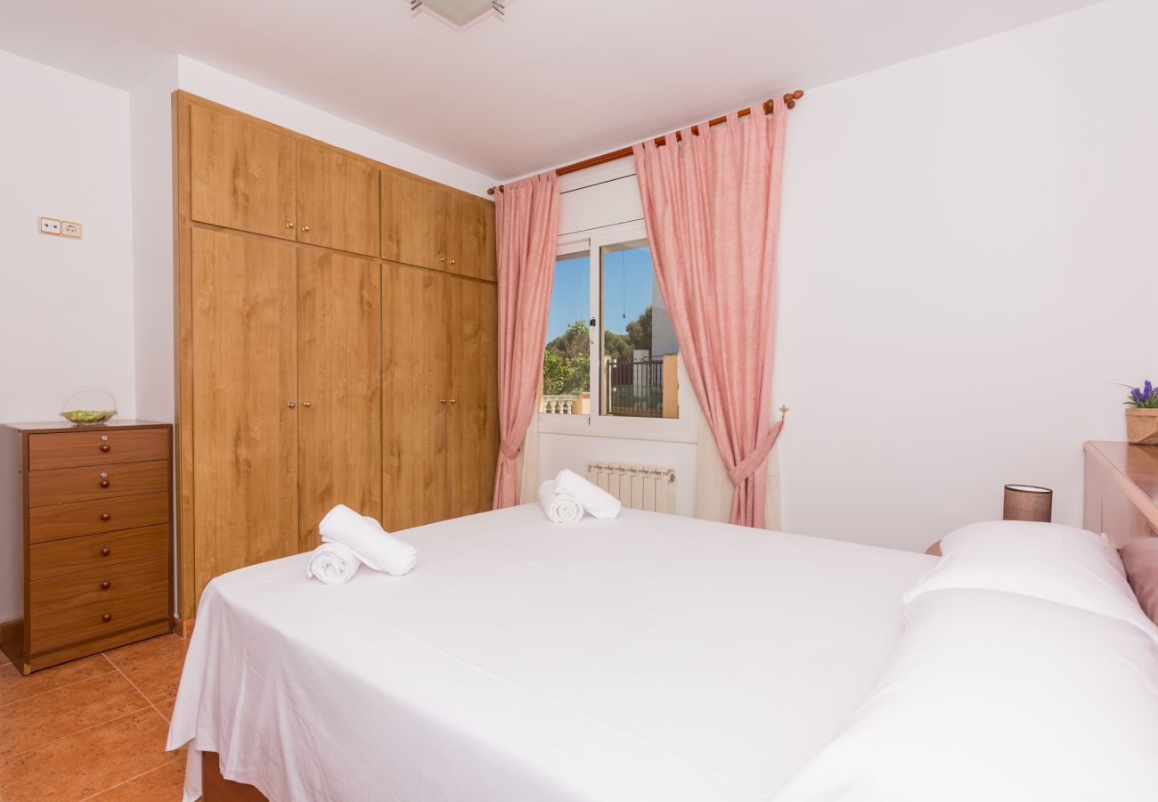 Apartament en Sant Cebrià de Vallalta - HomeHolidaysRentals Aube - Costa Barcelona