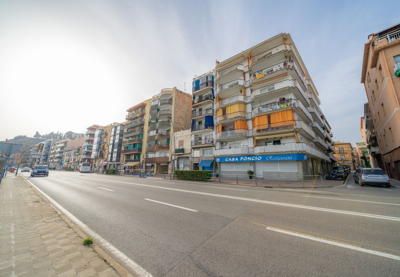 Apartament en Arenys de Mar - HomeHolidaysRentals Chance - Costa Barcelona