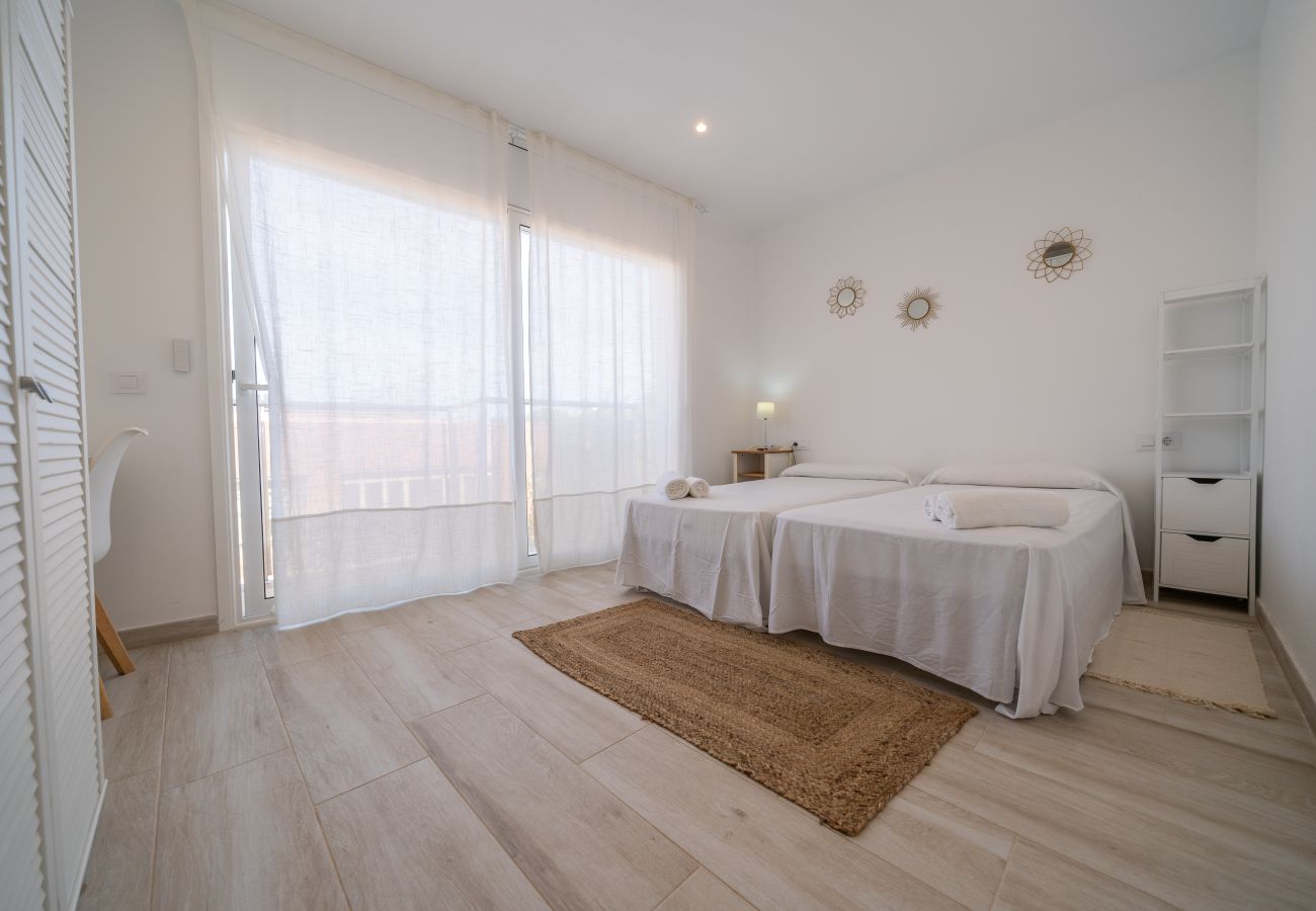 Apartament en Pineda de Mar - HomeHolidaysRentals Sound - Costa Barcelona