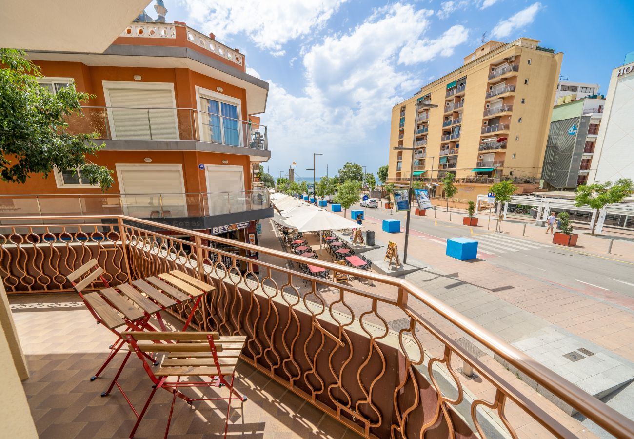 Apartament en Calella - HomeHolidaysRentals SantMartin - Costa Barcelona