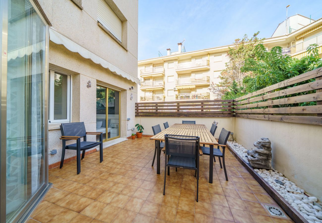 Apartament en Pineda de Mar - HomeHolidaysRentals Liberty - Costa Barcelona