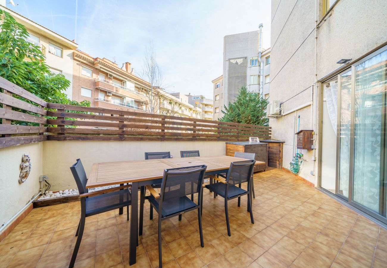 Apartament en Pineda de Mar - HomeHolidaysRentals Liberty - Costa Barcelona