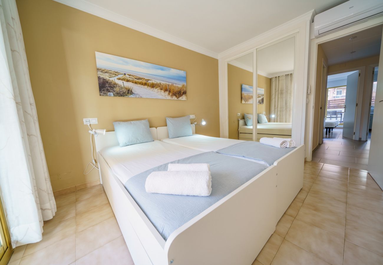 Apartament en Pineda de Mar - HomeHolidaysRentals Liberty - Costa Barcelona