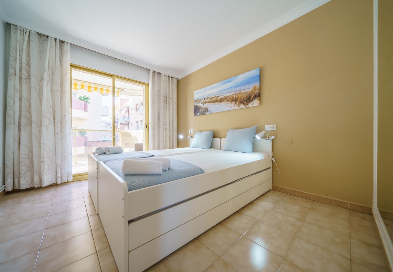 Apartament en Pineda de Mar - HomeHolidaysRentals Liberty - Costa Barcelona