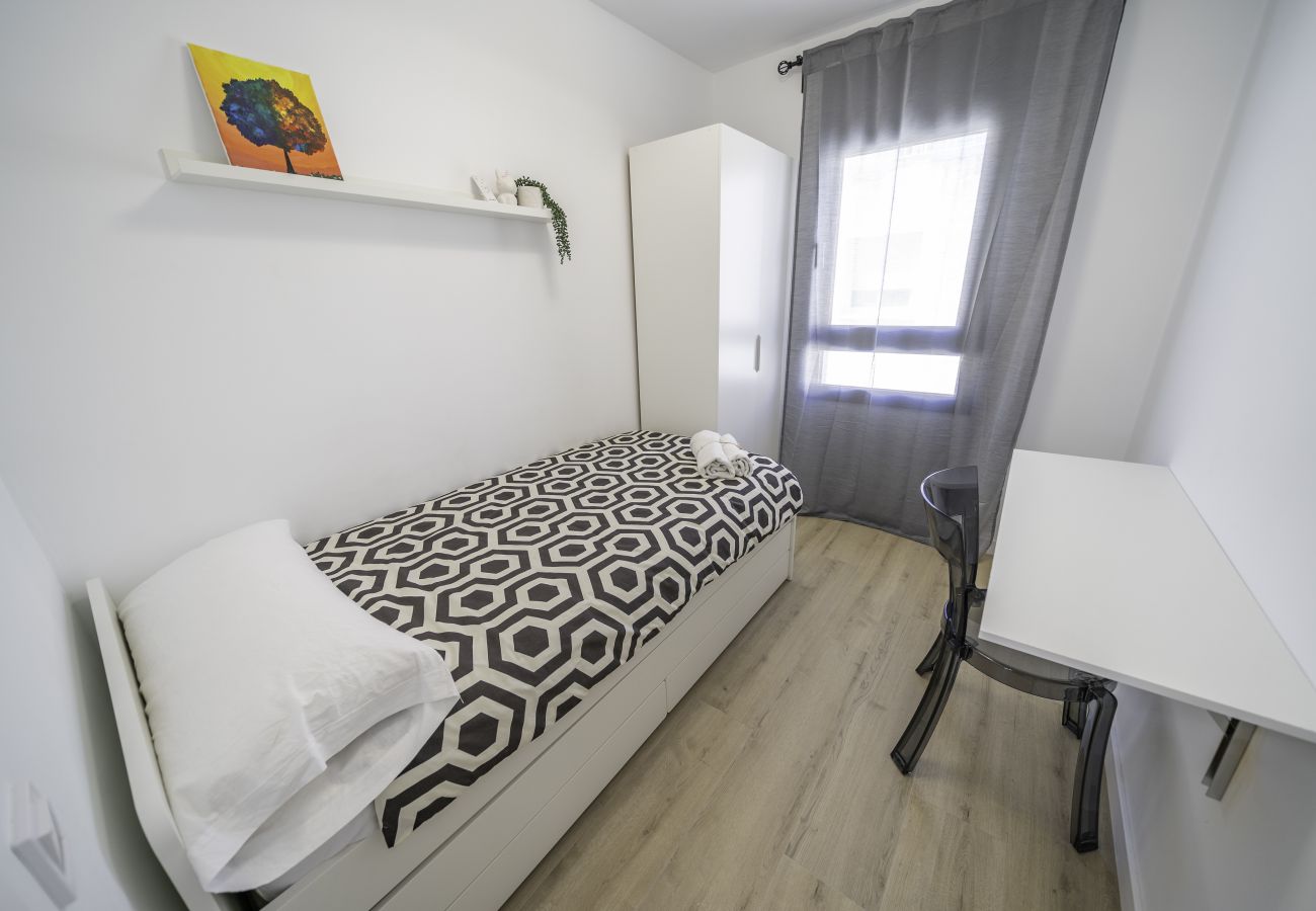Apartament en Pineda de Mar - HomeHolidaysRentals Kala - Costa Barcelona