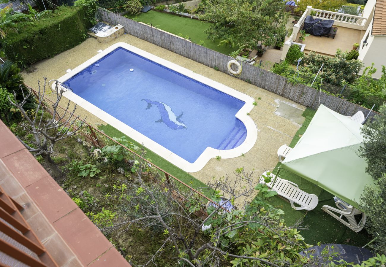 Apartament en Sant Cebrià de Vallalta - HomeHolidaysRentals Chamorro - Costa Barcelona