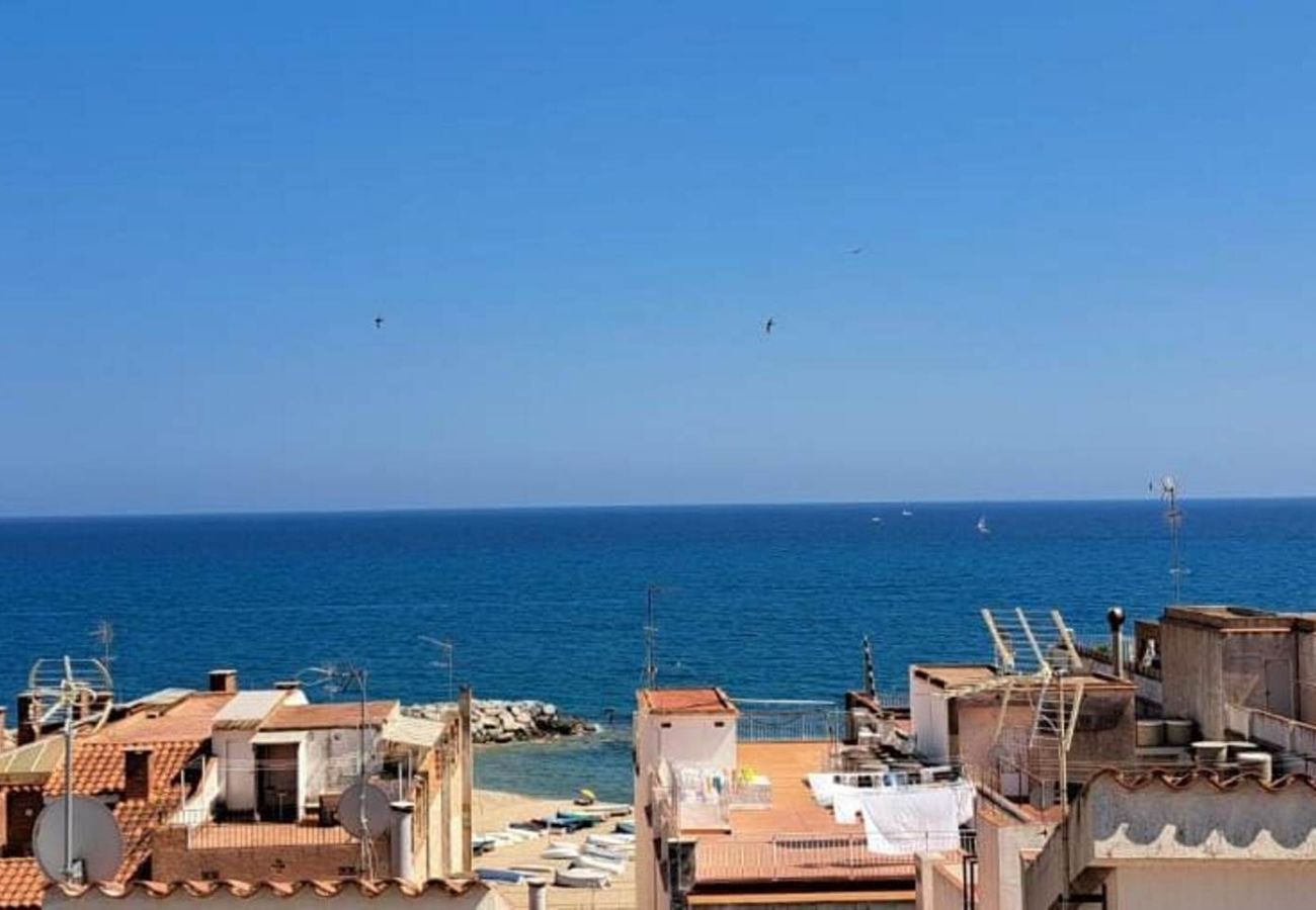 Casa adossada en Sant Pol de Mar - HomeHolidaysRentals Suria - Costa Barcelona