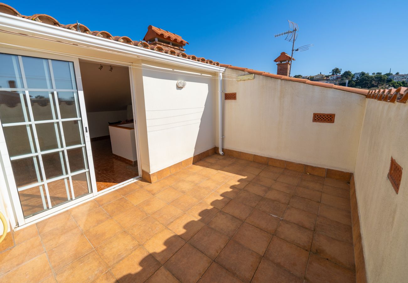 Maison mitoyenne à Santa Susana - HomeHolidaysRentals Charme - Costa Barcelona