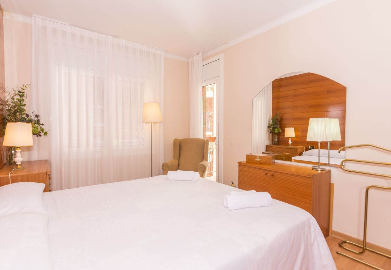 Apartment in Pineda de Mar - HomeHolidaysRentals Amaral - Costa Barcelona