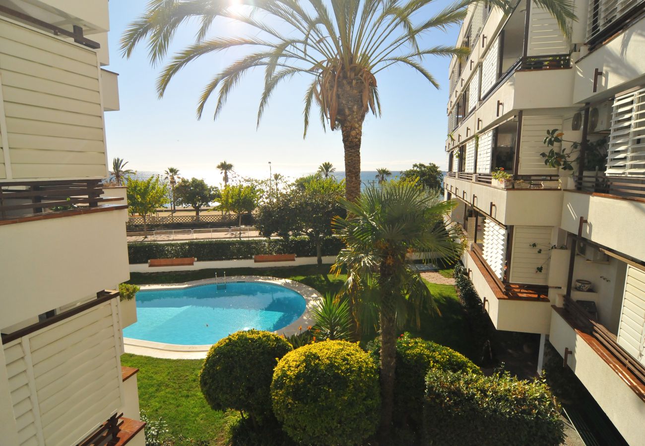 Apartment in Canet de Mar - HomeHolidaysRentals Canet Playa l-Costa Barcelo