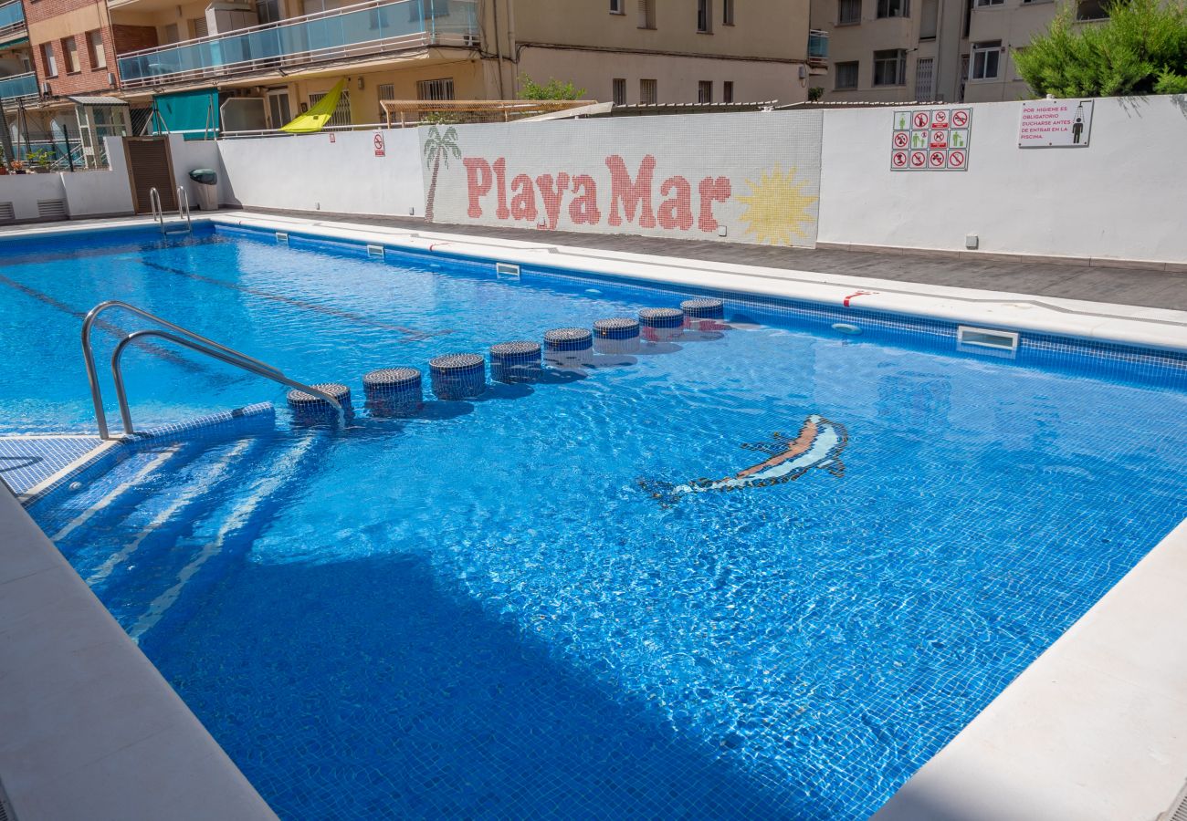 Apartment in Malgrat de Mar - HomeHolidaysRentals Barcelona-Costa Barcelona