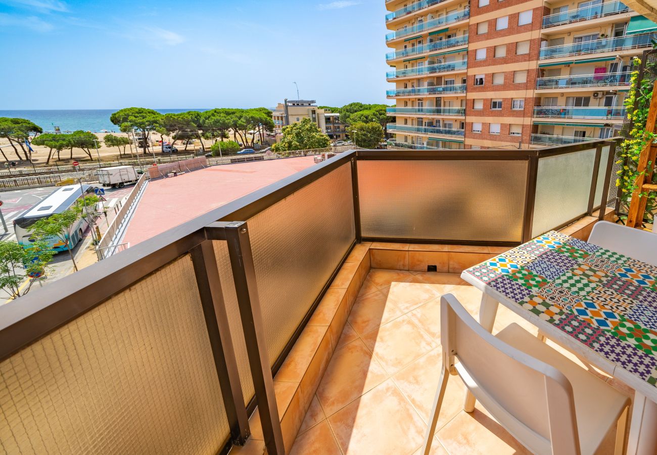 Apartment in Malgrat de Mar - HomeHolidaysRentals Barcelona-Costa Barcelona