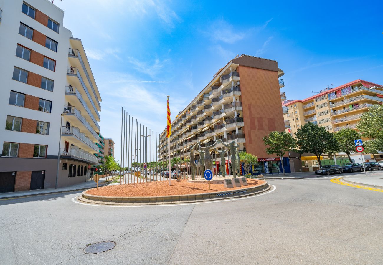 Apartment in Malgrat de Mar - HomeHolidaysRentals Playamar - Costa Barcelona