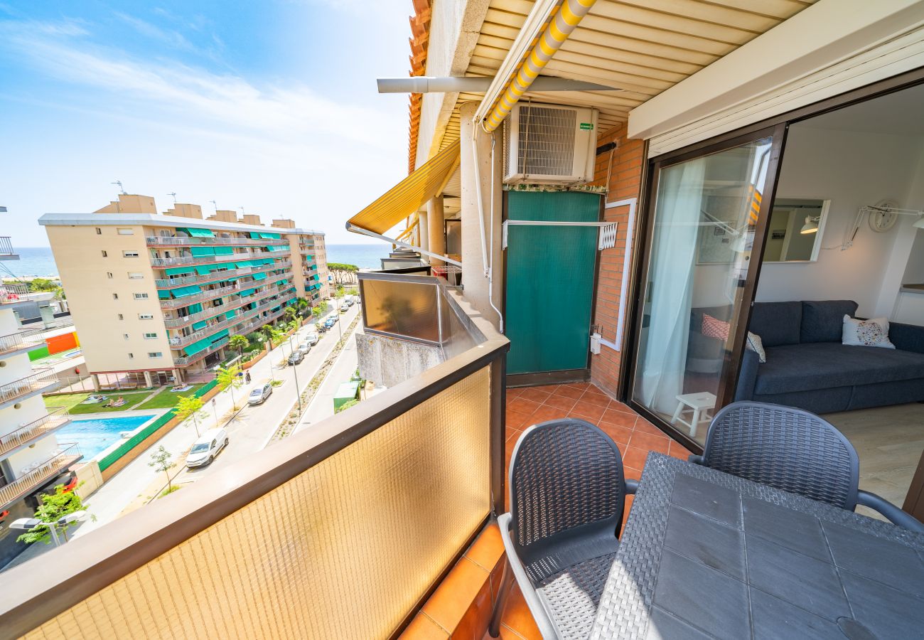 Apartment in Malgrat de Mar - HomeHolidaysRentals Playamar - Costa Barcelona