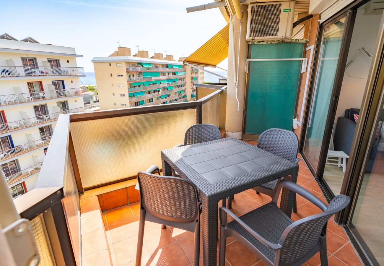 Apartment in Malgrat de Mar - HomeHolidaysRentals Playamar - Costa Barcelona