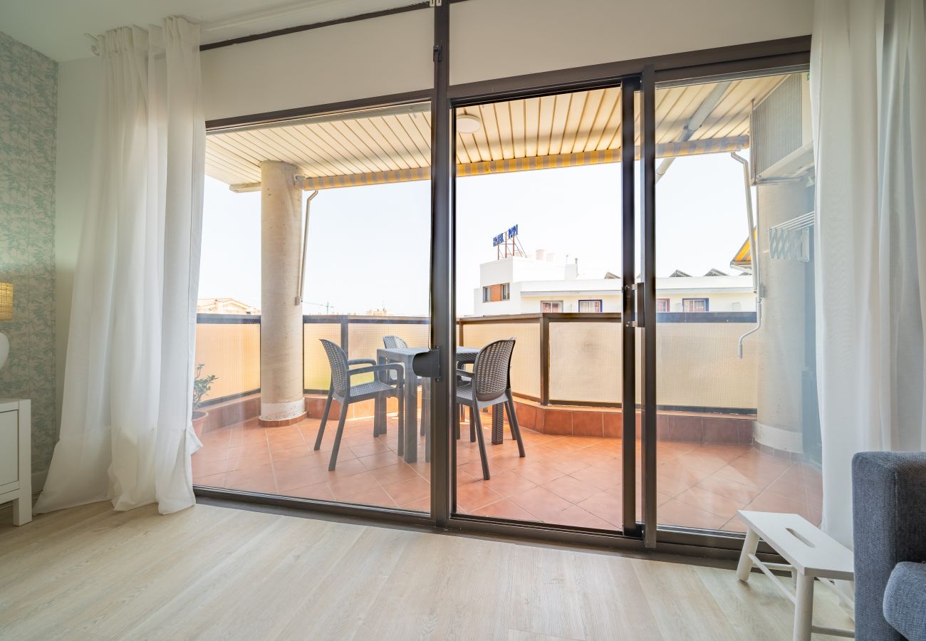 Apartment in Malgrat de Mar - HomeHolidaysRentals Playamar - Costa Barcelona