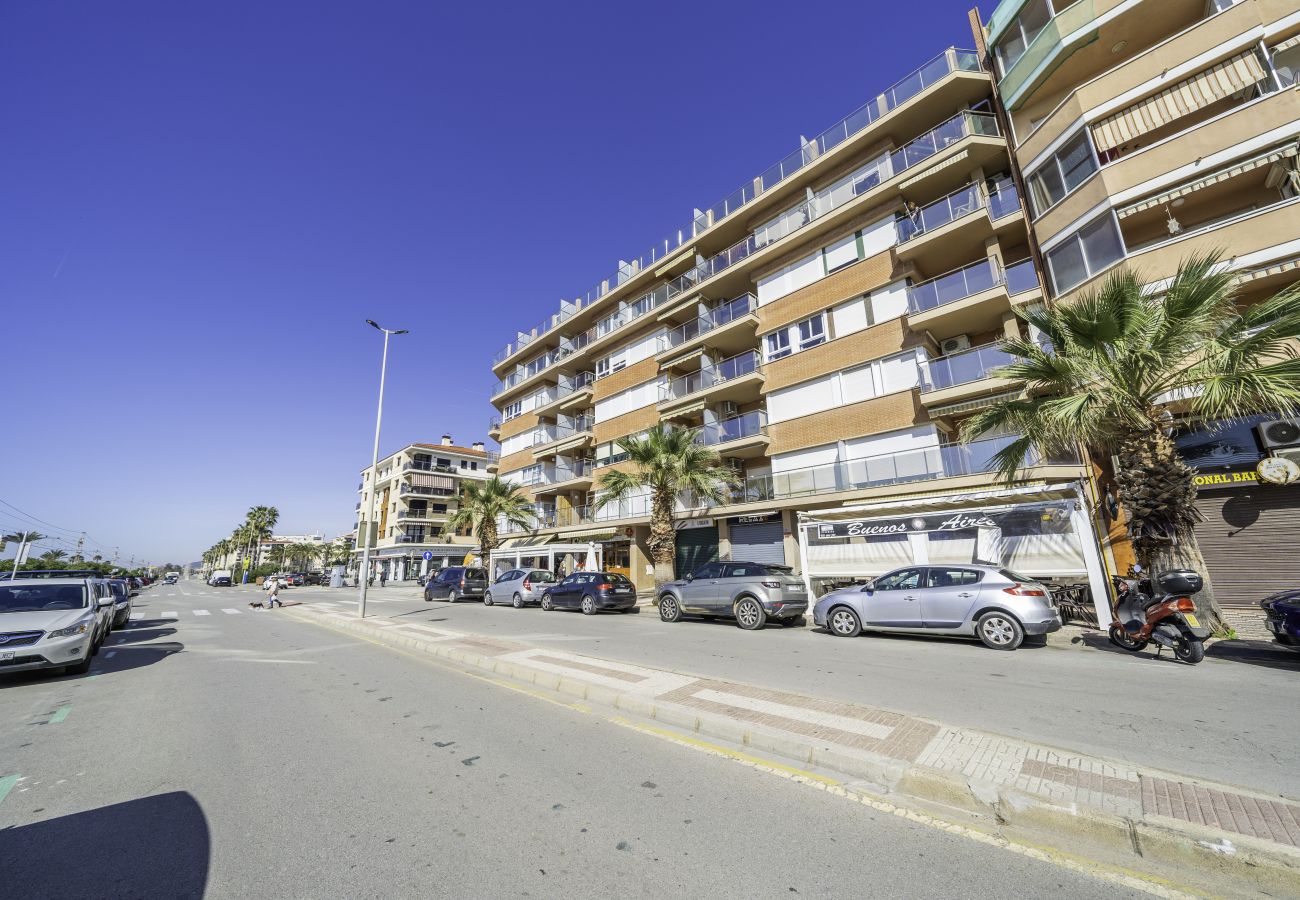 Apartment in Pineda de Mar - HomeHolidaysRentals Excellent - Costa Barcelona